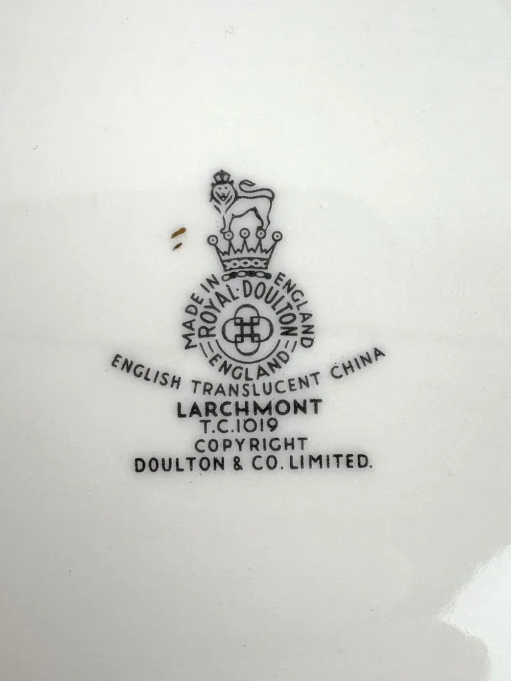 Royal Doulton Larchmont Oval Vegetable Serving Bowl Gold Trim Vintage